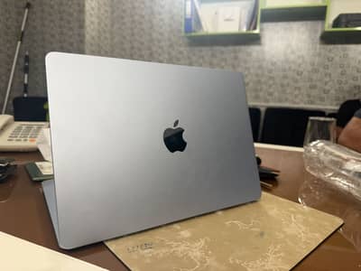  MacBook Air M5 13.6” — 16GB / 512GB