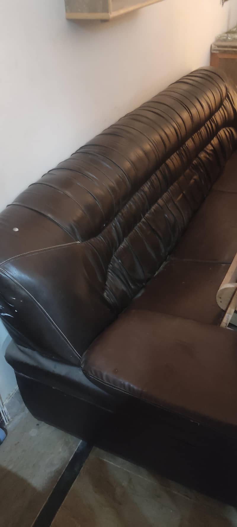 leather sofa 2