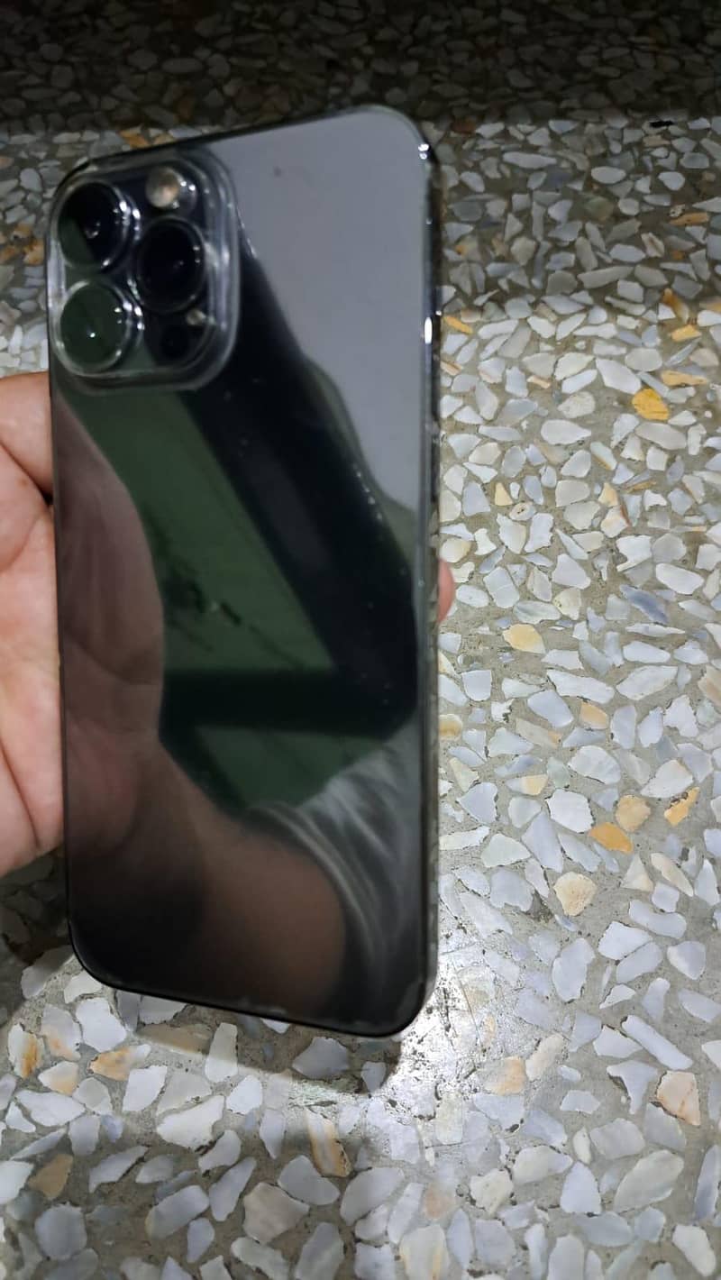 Apple iPhone 13 Pro Max 5