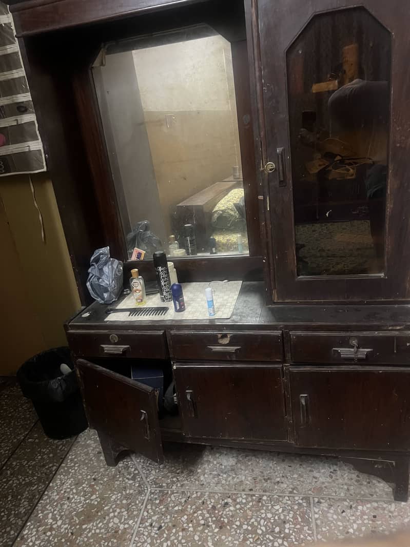 dressing table 1