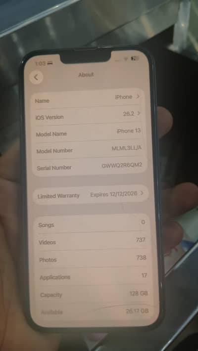 Apple iPhone 13