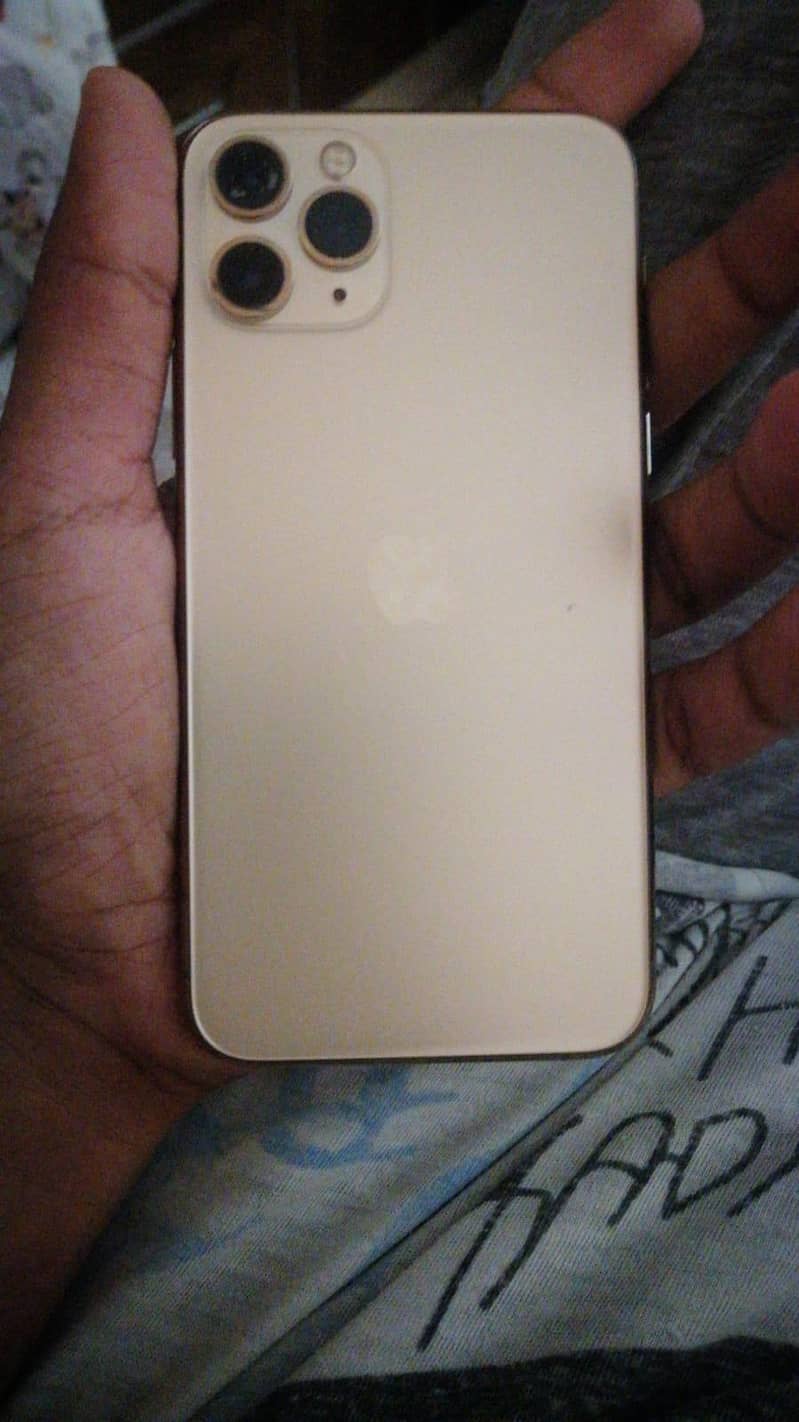 Apple iPhone 11 pro 2