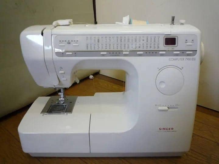 SINGER Computer 7900DX 0