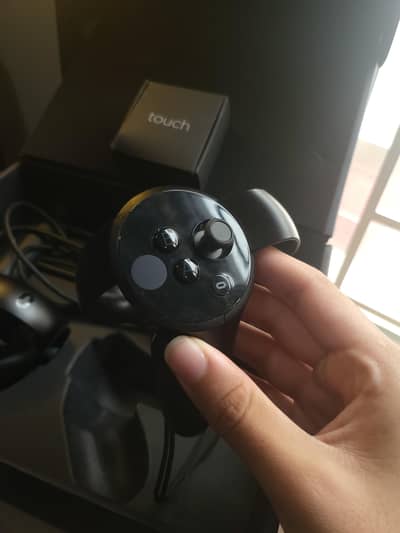 Oculus Meta Rift CV1 controllers and sensors trackers
