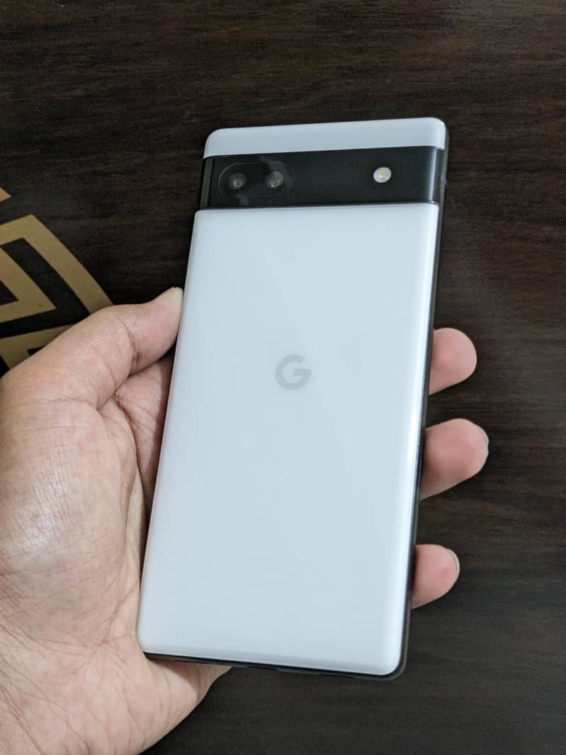 Google Pixel 6a 1