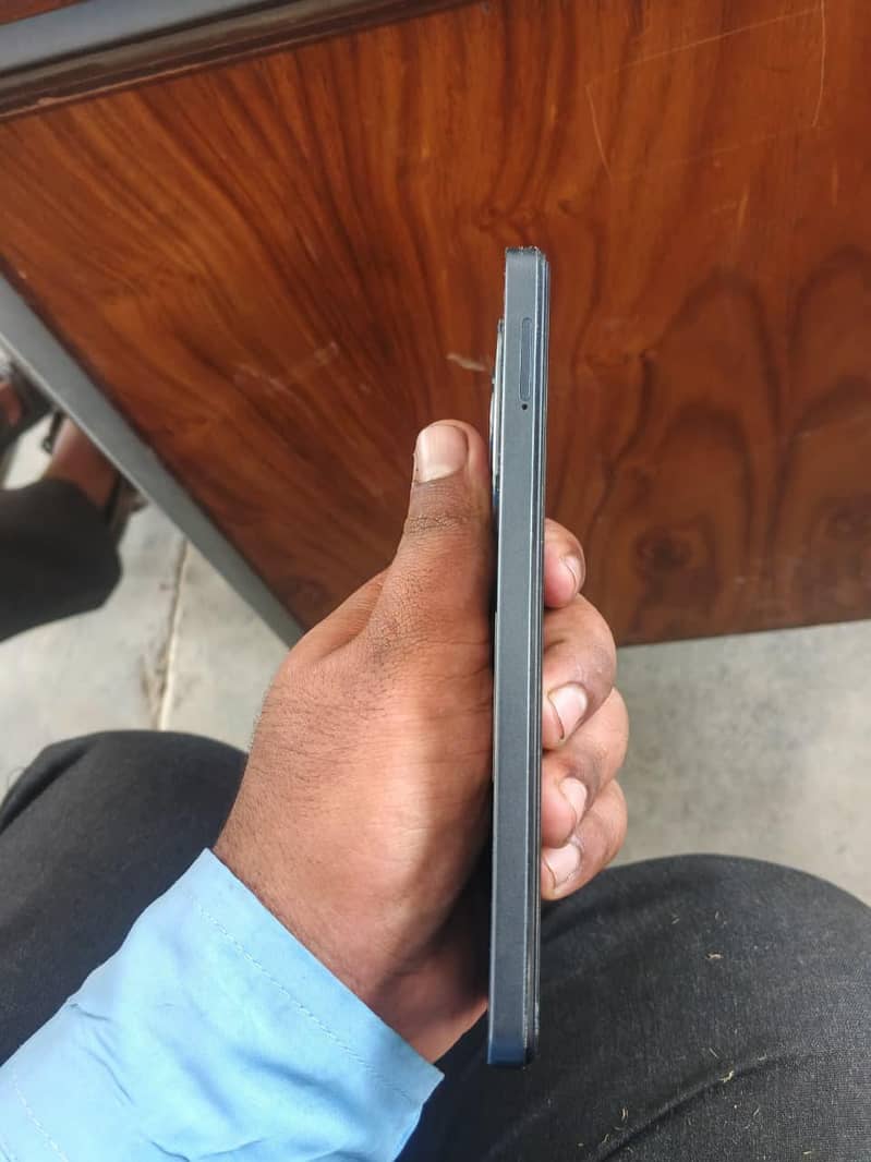 Tecno Spark 20 5