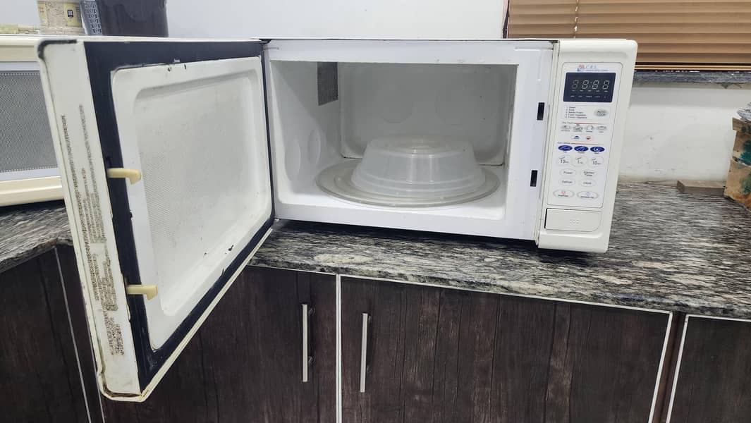 micro wave oven 0