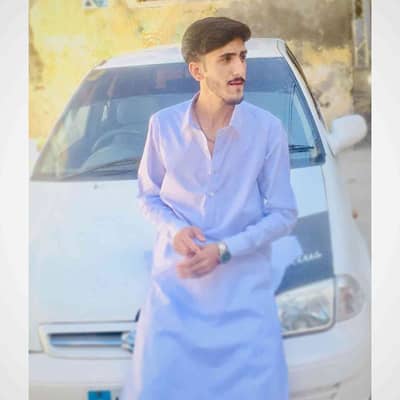 احتشام پیرزادہ