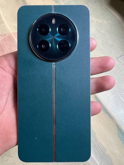 realme 12 plus