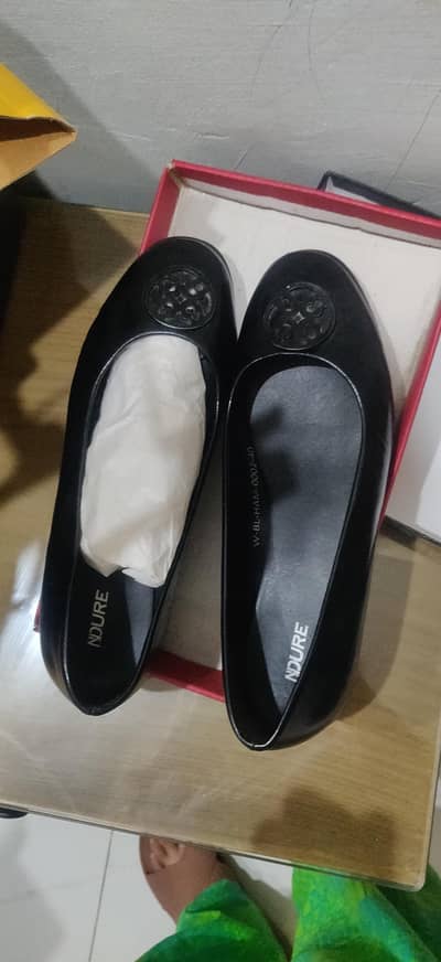 black casual winter shoes to get ready