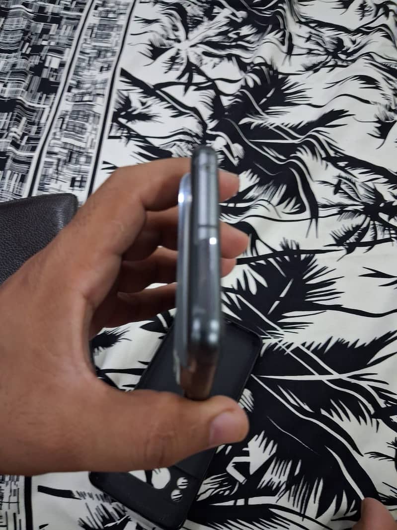 Google Pixel 8 Pro 3