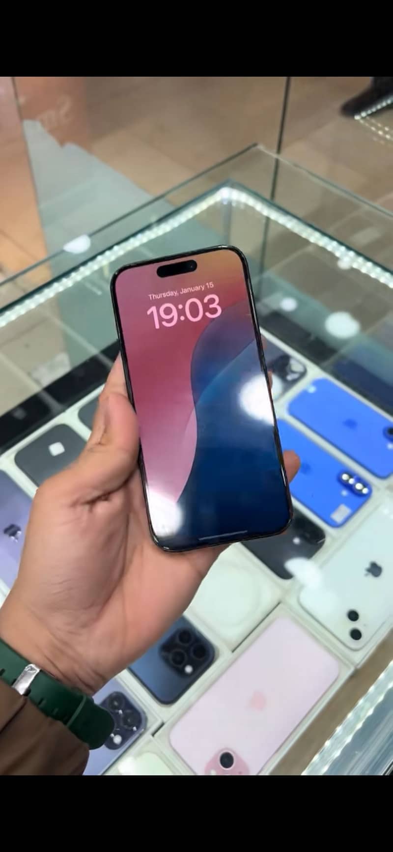 Apple iPhone 15 Pro 7