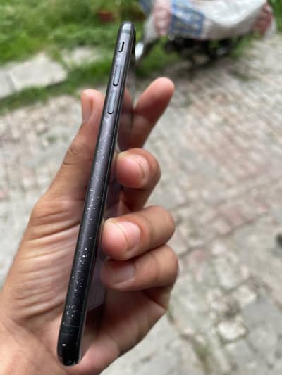 Apple iPhone 7