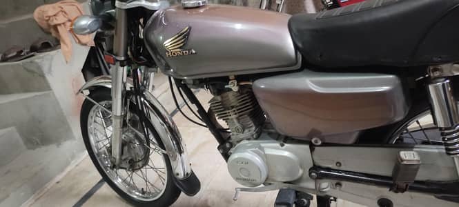 urgent sale Honda 125