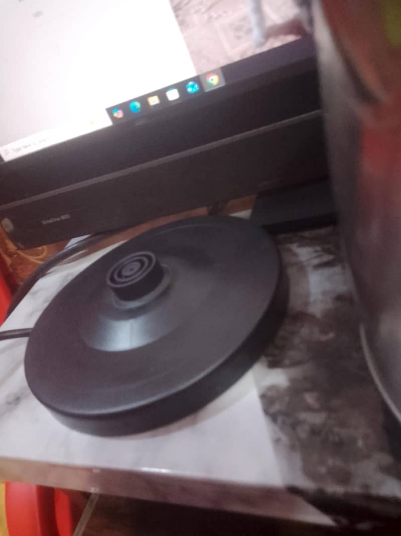electric kettle 3