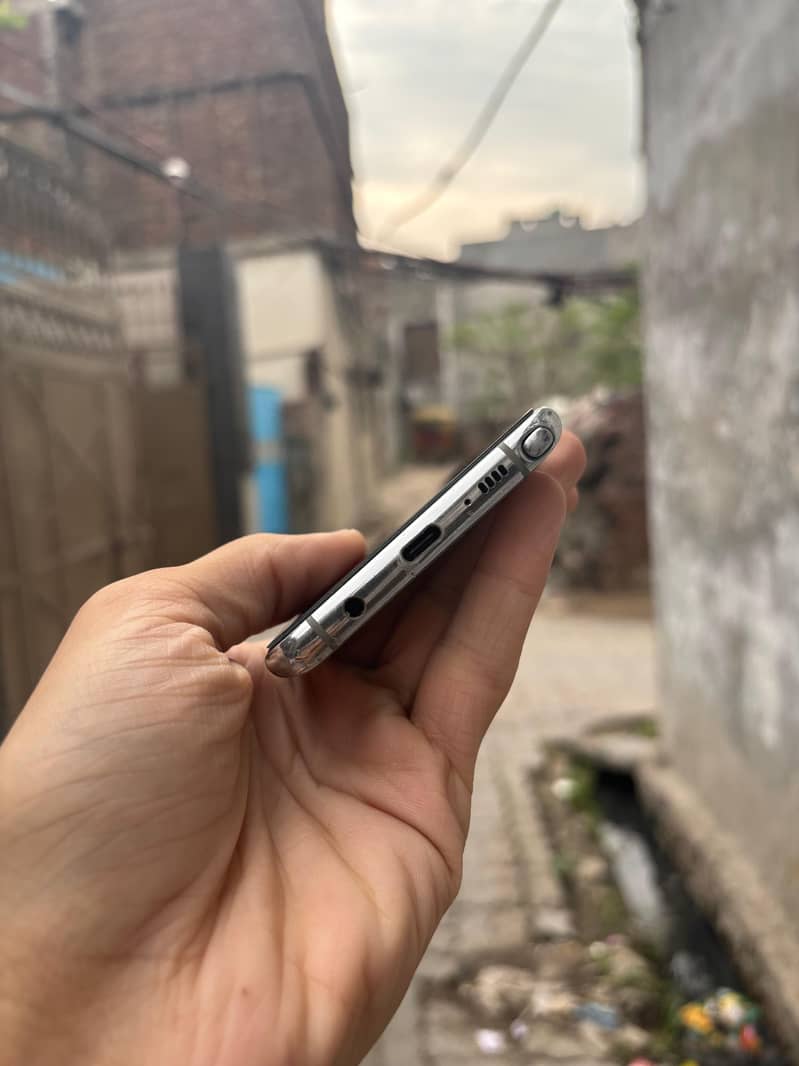 Samsung Mobile Note10 Lite 1