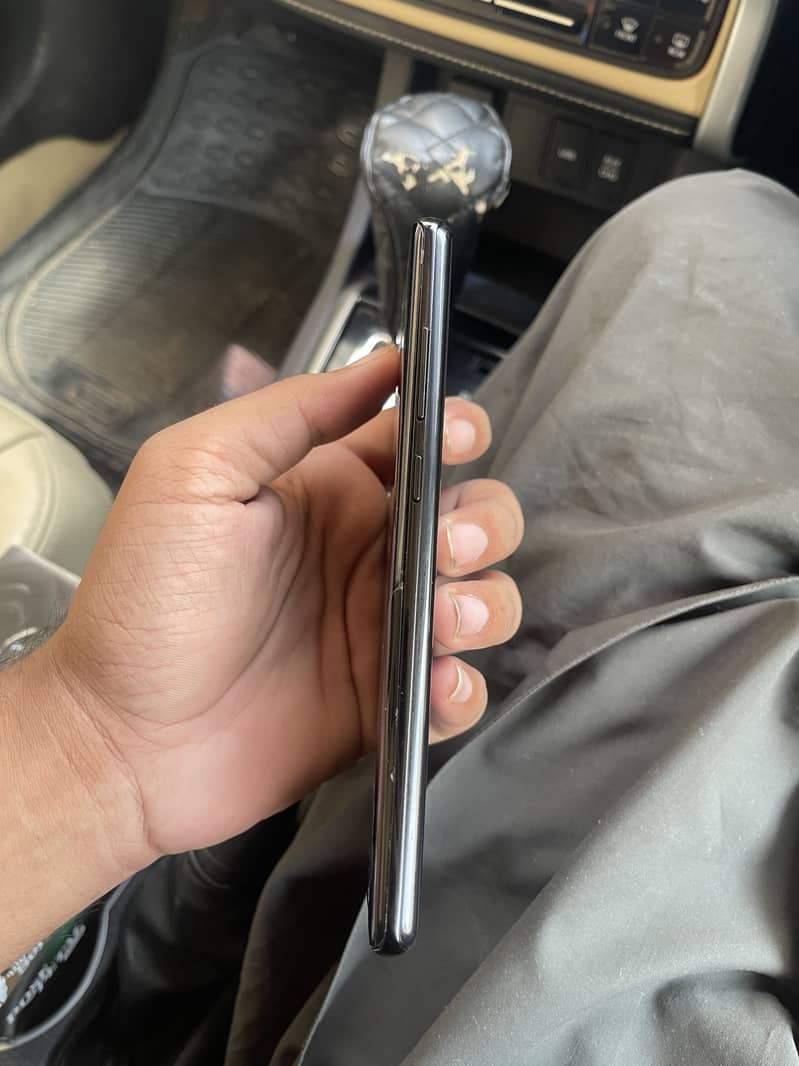 Samsung Mobile Note 8 4
