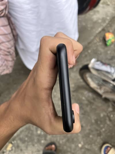 Apple iPhone XR