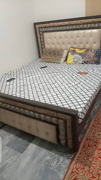 King Size Bed Like New Condition