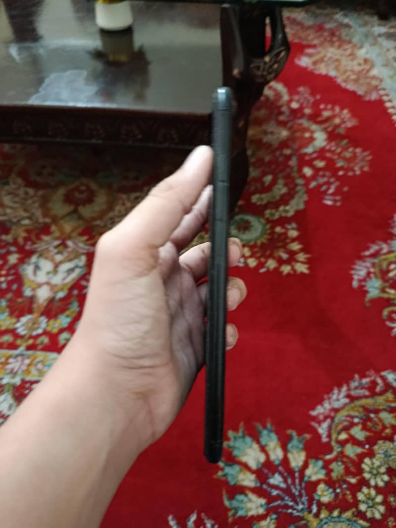Apple iPhone 7 Plus 1