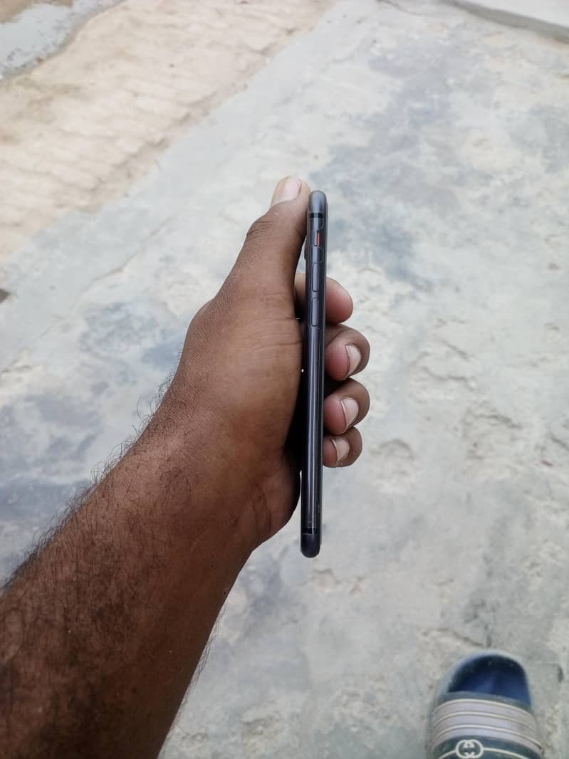 Apple iPhone 8 2