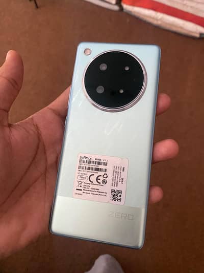 Infinix Zero 40
