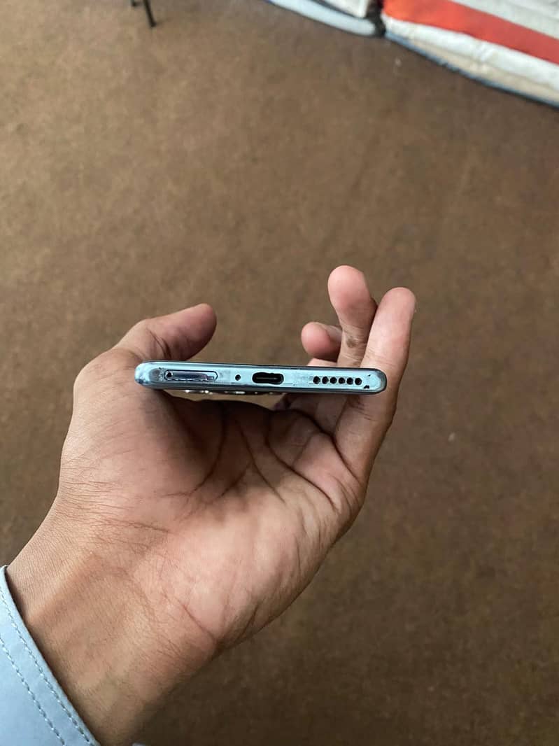 Infinix Zero 40 4