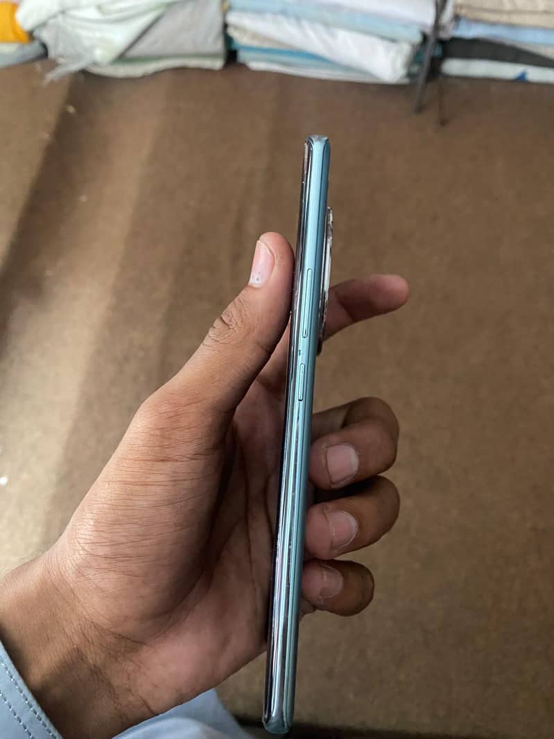 Infinix Zero 40 5
