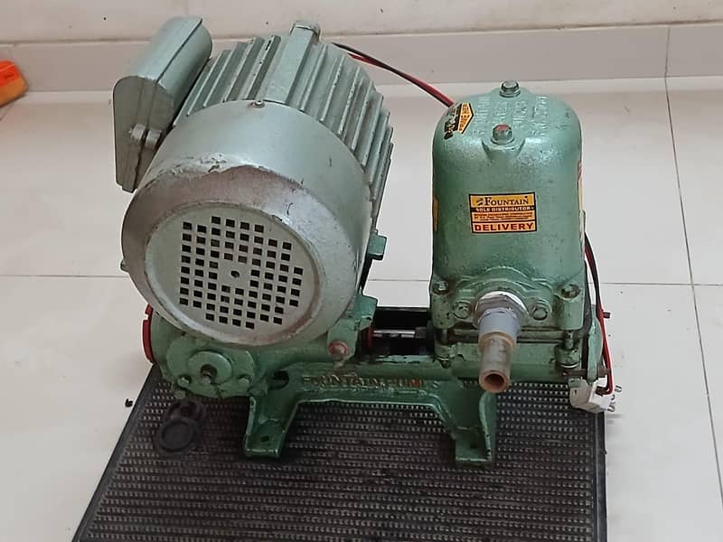 Water piston pump 2