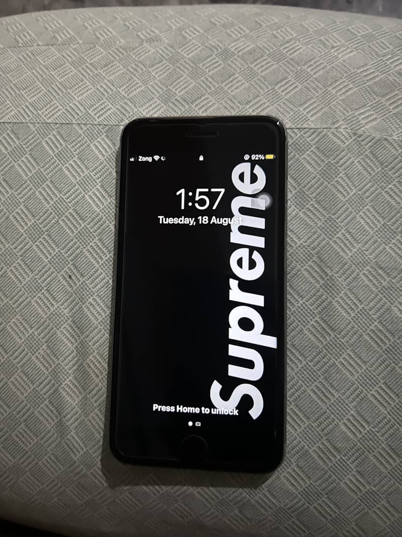 Apple iPhone 6S Plus 1