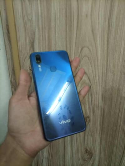 Vivo Y11