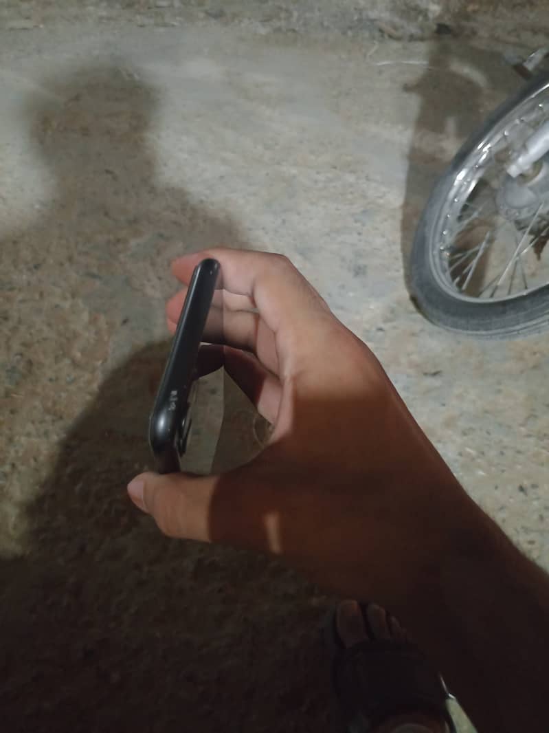 Apple iPhone 11 5
