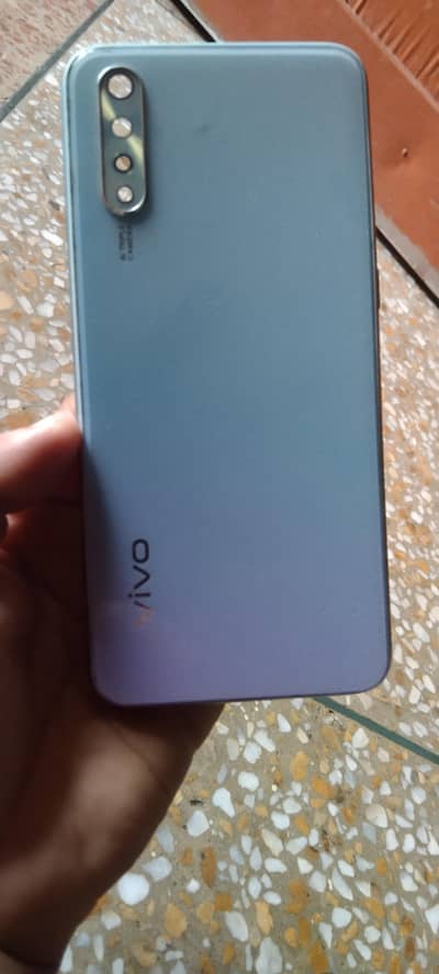 Vivo S1