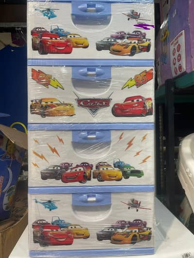 kids wardrobe