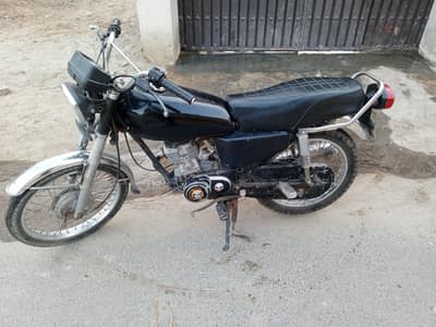 Honda 125 2009 modal