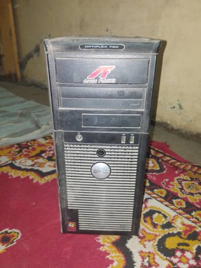 Dell optiplex 780 (intel core 2 quad) with 4 GB Ram