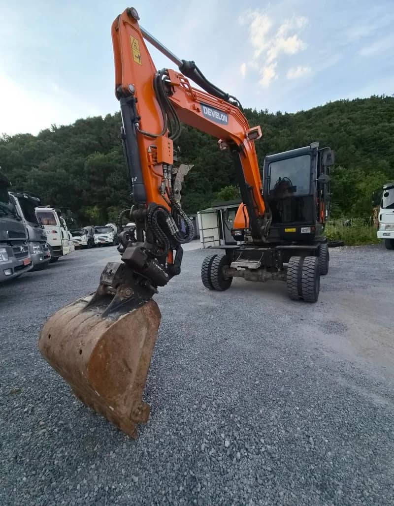 Doosan Developon 3