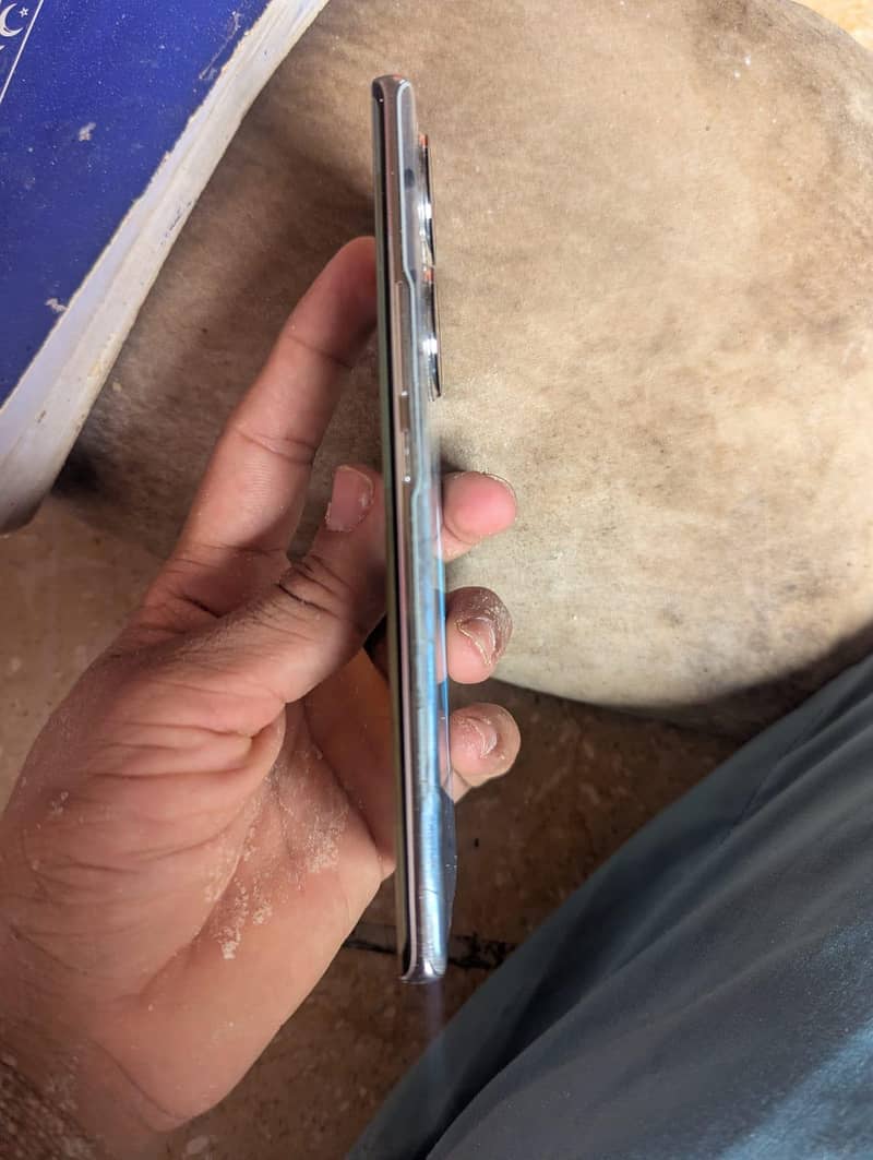 Honor 70 3