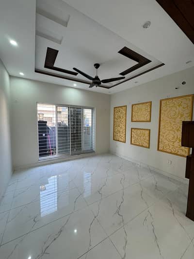 On Excellent Location House For Rent
