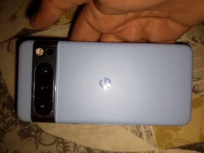 Google Pixel 8 Pro