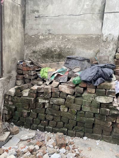 Used brick for rori gutka eint