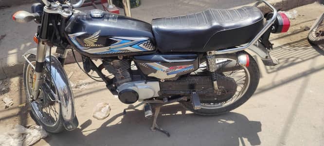 Honda 125CC 15 model all gunion