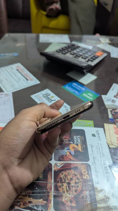 Apple iPhone XS