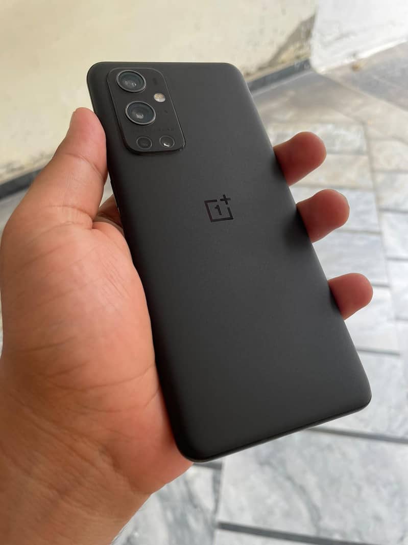 One Plus 9 Pro 2