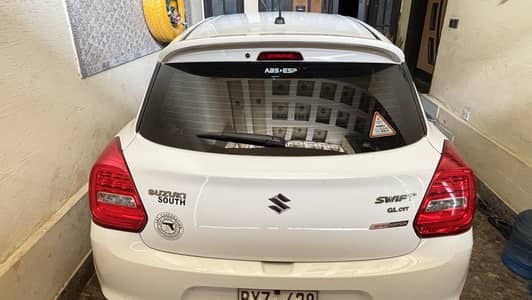 Suzuki Swift GL CVT