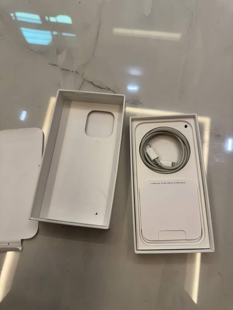 Apple iPhone 14 Pro 4