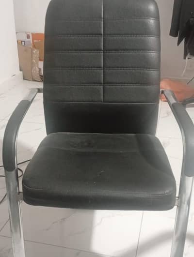 computer chairs and office chairs