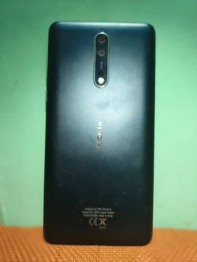 Nokia 8