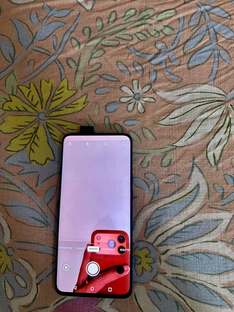 One Plus 7 Pro 3