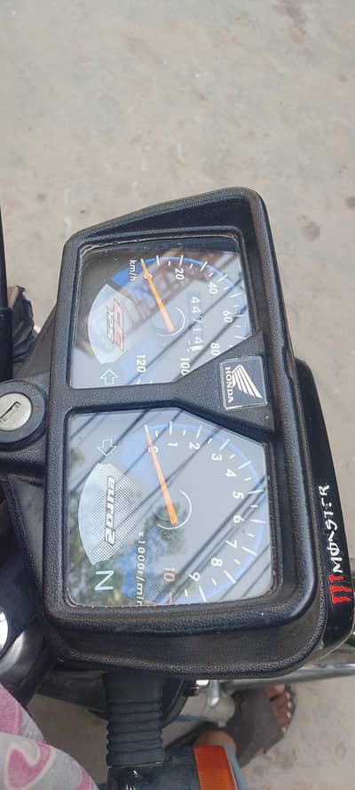 Honda 125 Black clur